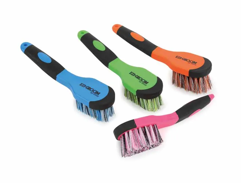 Ezi-Groom Grip Bucket Brush One Size Black-1