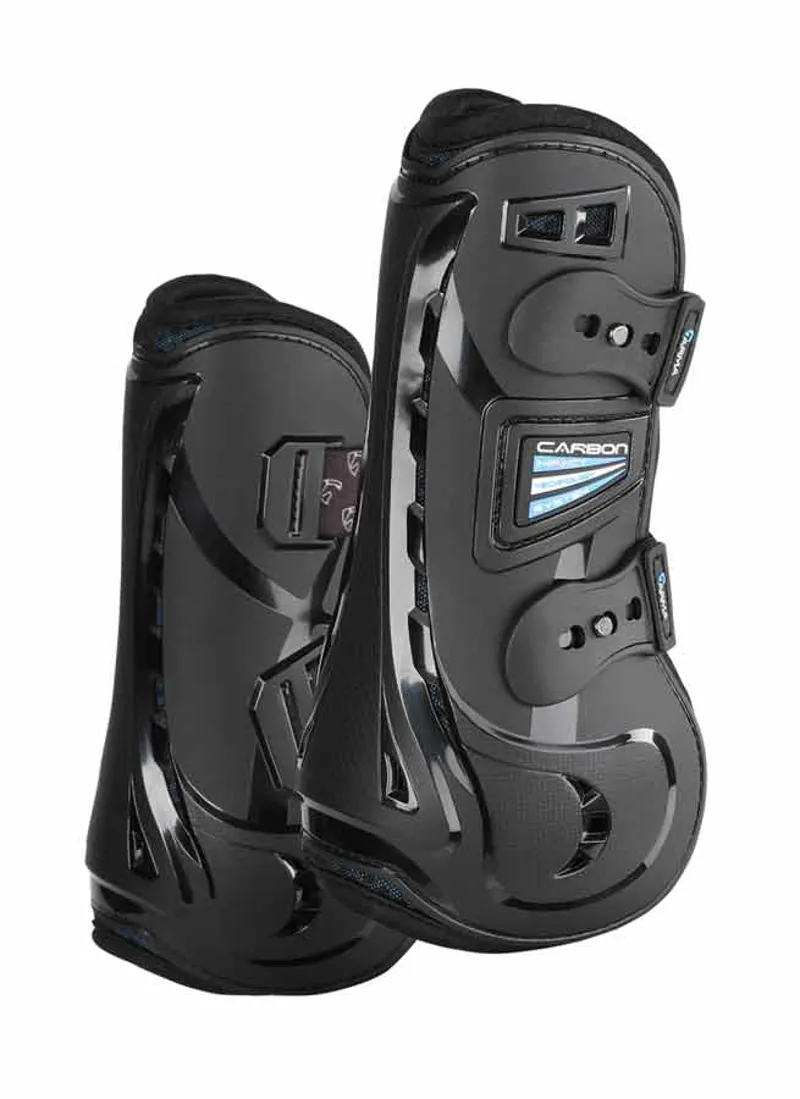 Arma Carbon Tendon Boots in Black