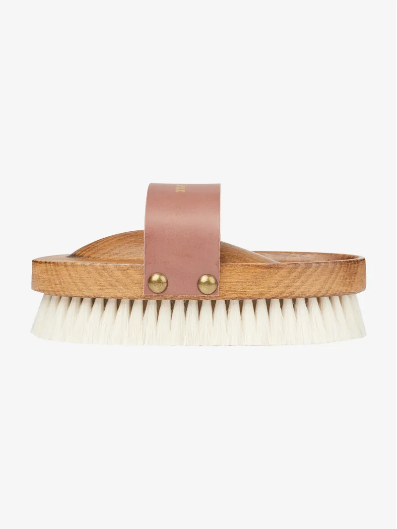 LeMieux Artisan Soft Goats Hair Brush Brown-1