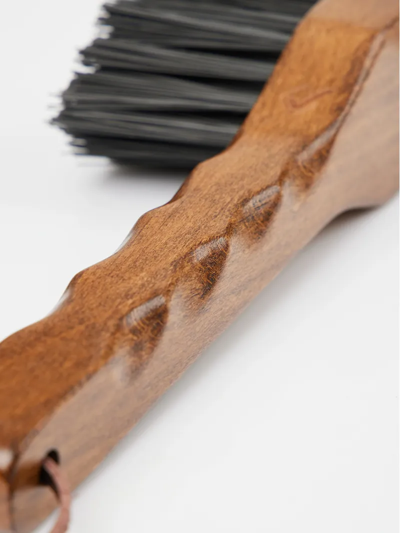 LeMieux Artisan Hoof Pick Brown-3