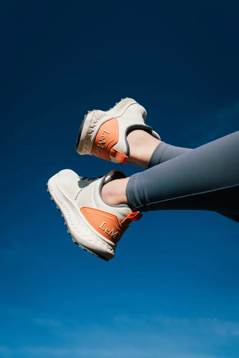 LeMieux Trax-Lite Trainer Ecru-5