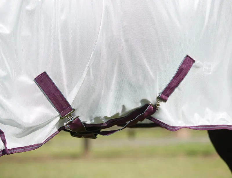 Weatherbeeta Comfitec Essential Fly Sheet Combo in White and Burgundy-5