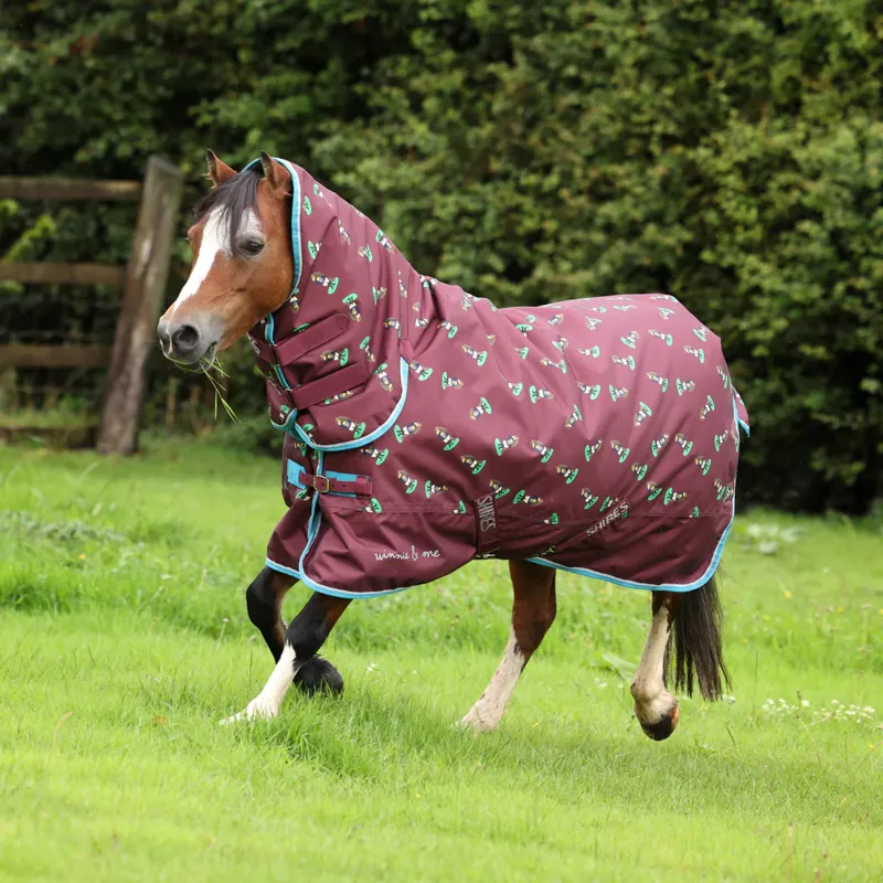 Winnie and Me 200g Turnout Rug in Maroon-1