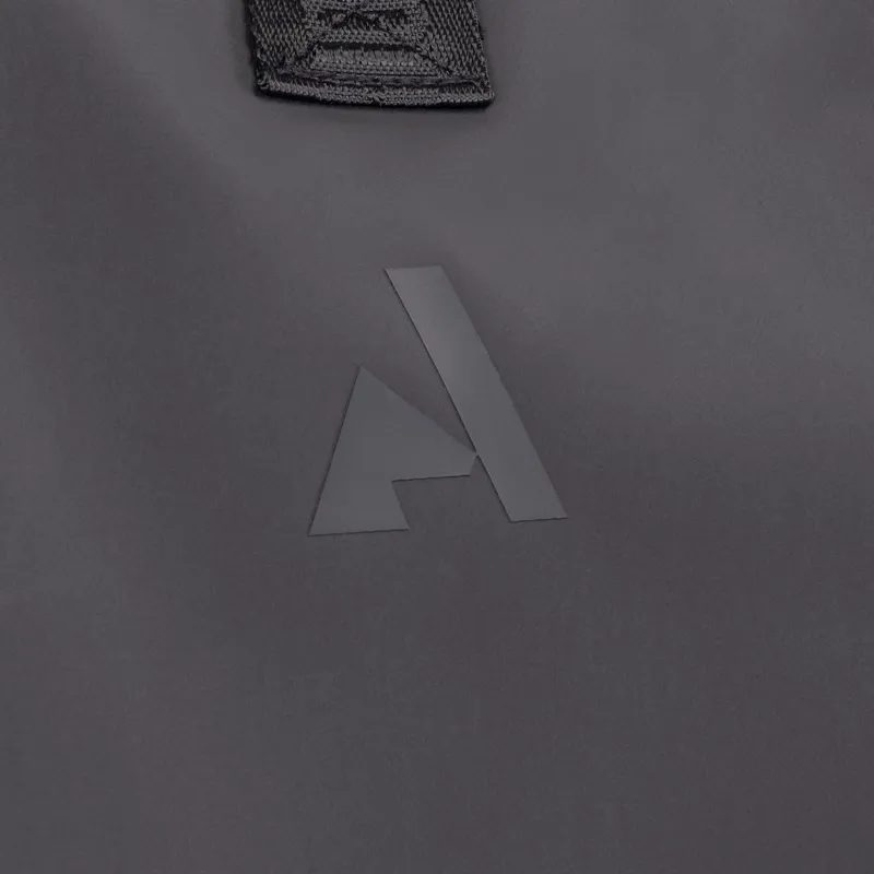 Aubrion React Bridle Bag Black-2