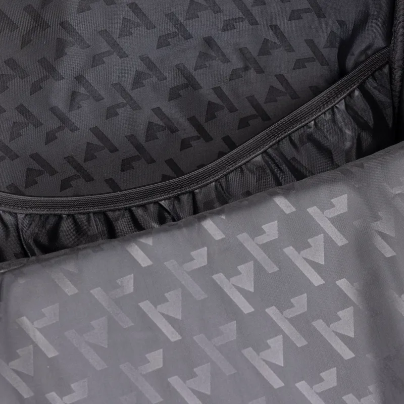 Aubrion React Bridle Bag Black-5