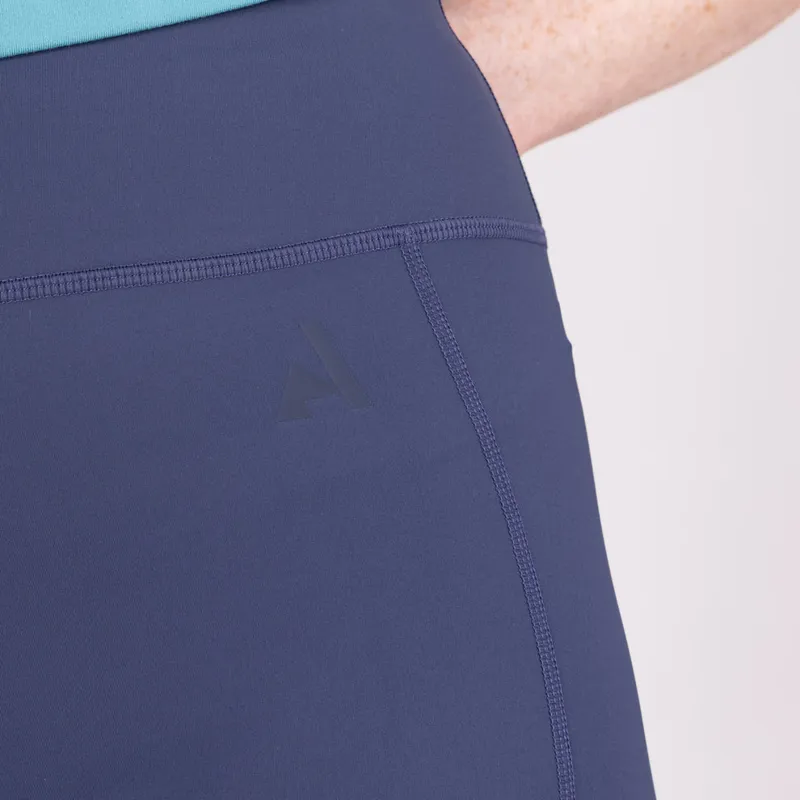 Aubrion React Rhythm Riding Tights in Midnight-1