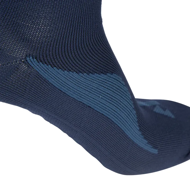 Aubrion React Technical Socks in Midnight-2