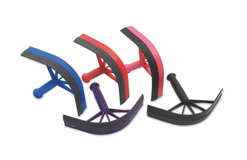 Shires One Size Plastic Sweat Scraper Blue-1