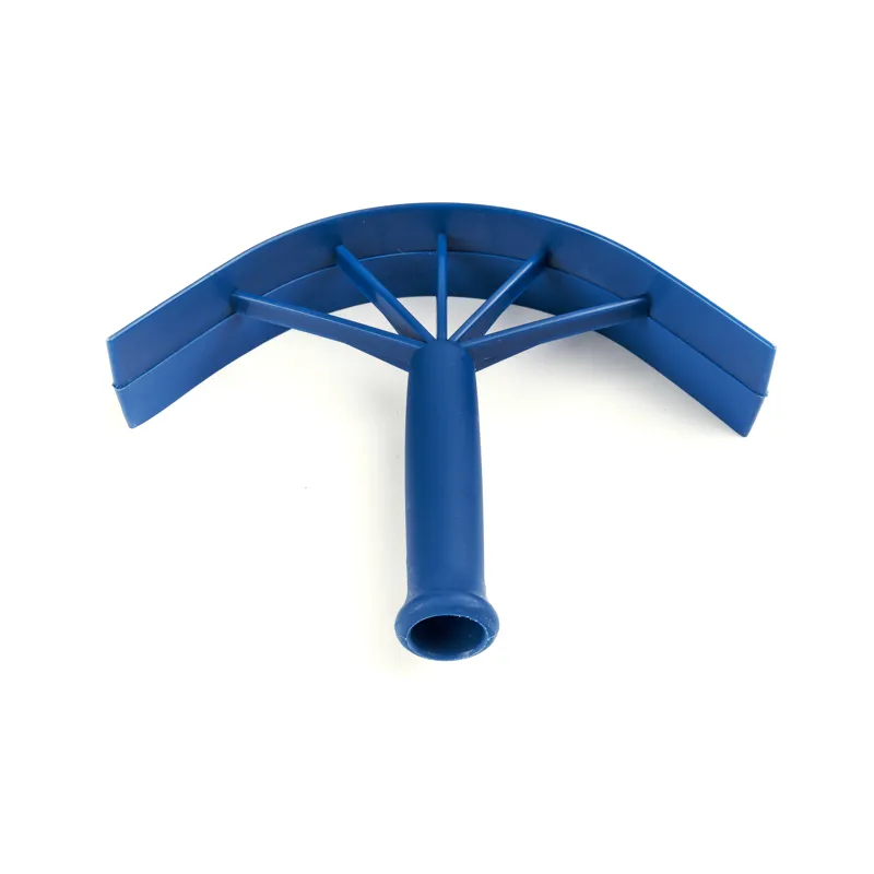 Shires One Size Plastic Sweat Scraper Blue