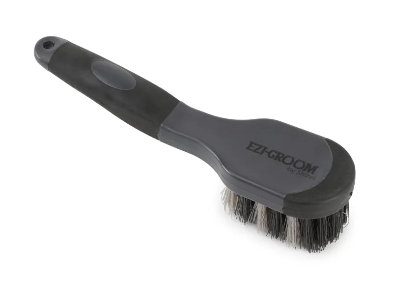 Ezi-Groom Grip Bucket Brush One Size Black