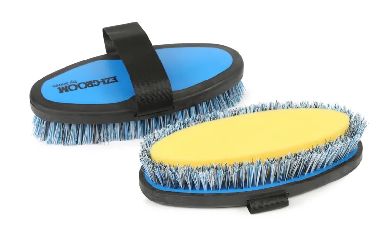 Ezi-Groom Grip Large Body Wash Brush Bright Blue-3