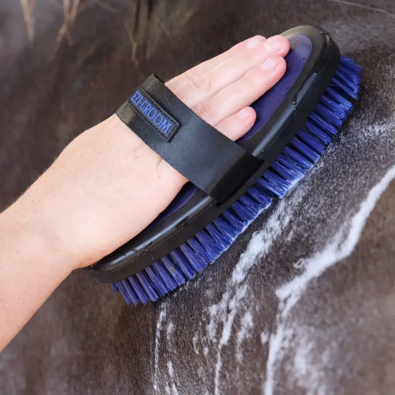 Ezi-Groom Grip Large Body Wash Brush Navy-2