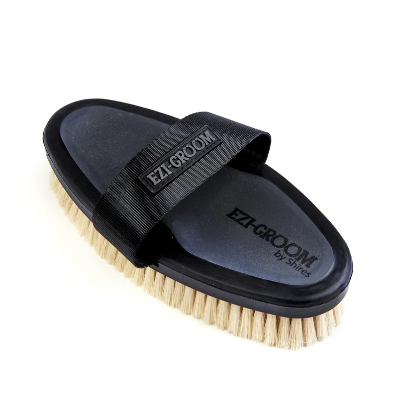 Ezi-Groom Grip Body Brush With Goat Hair Black Large