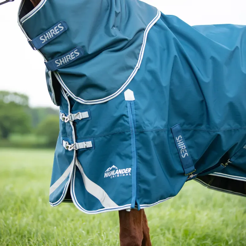 Shires Highlander Original 50g Turnout Rug and Neck Set in Ocean-2