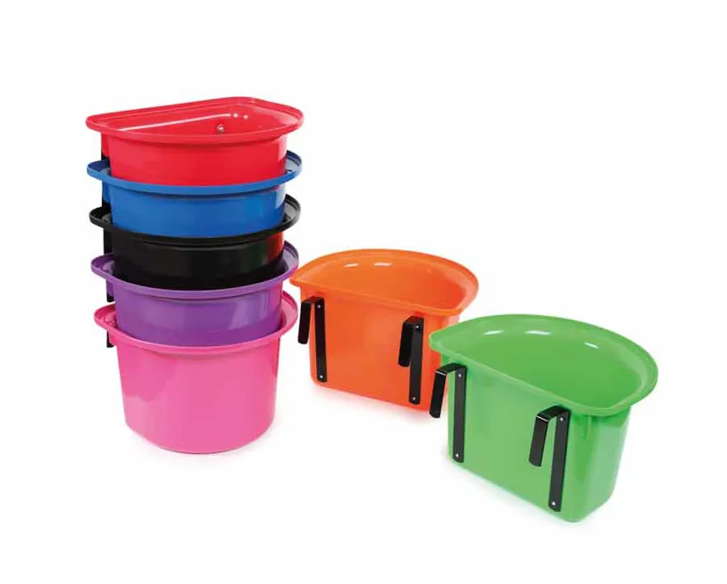 Ezi-Kit Hook Over Portable Manger Green-1