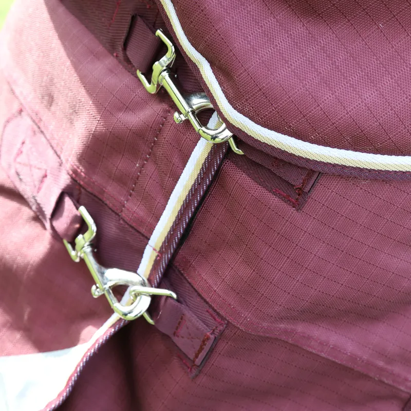 Highlander Plus 100 Turnout Rug Maroon-3