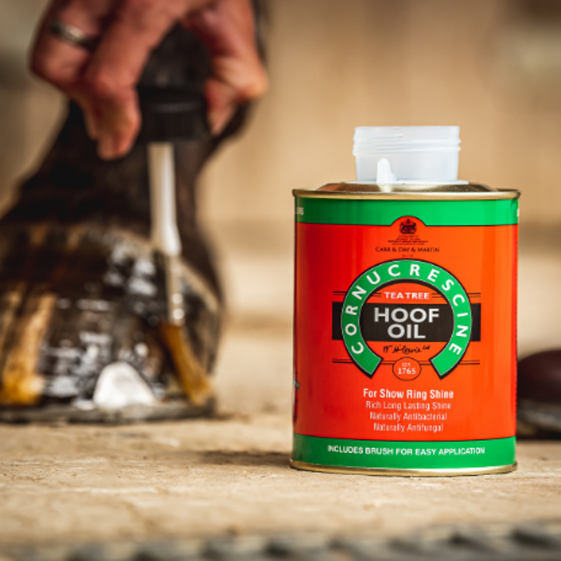 Carr Day and Martin Cornucrescine Tea Tree Hoof Oil 500ml-1