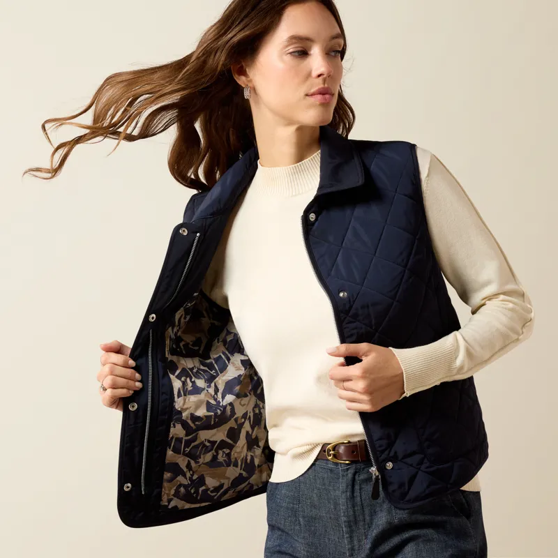 Ariat Womens Woodgate Quilted Gilet in Show Navy-1