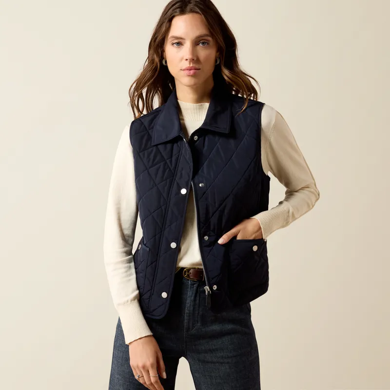 Ariat Womens Woodgate Quilted Gilet in Show Navy-3