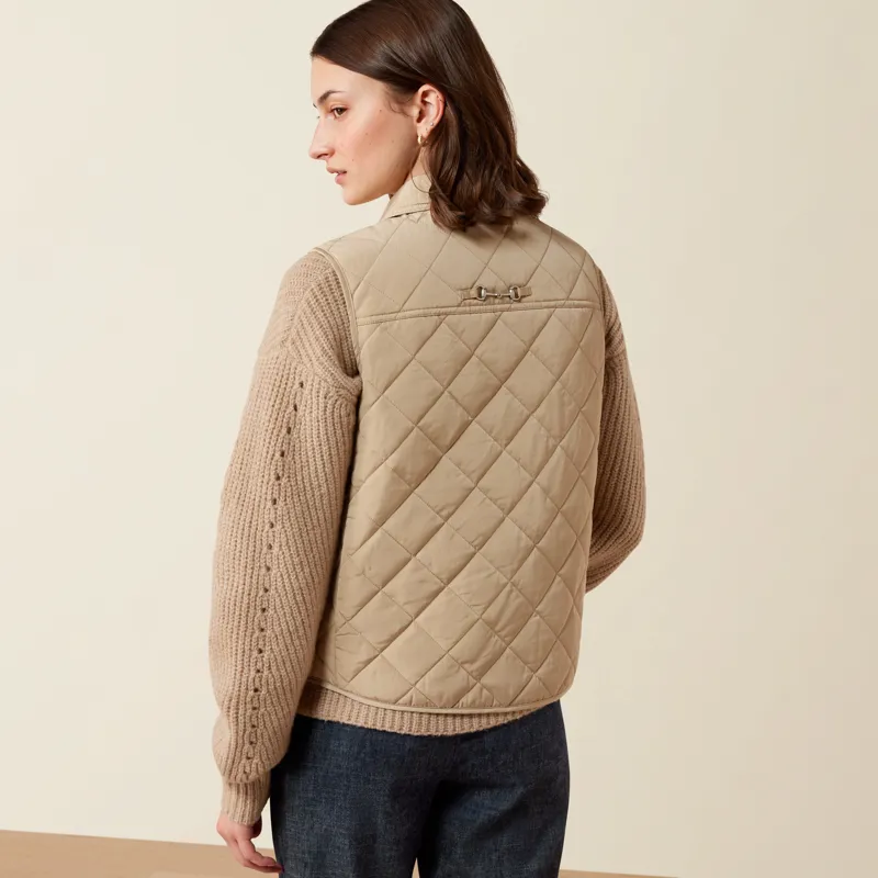 Ariat Womens Woodgate Quilted Gilet in Crockery-1