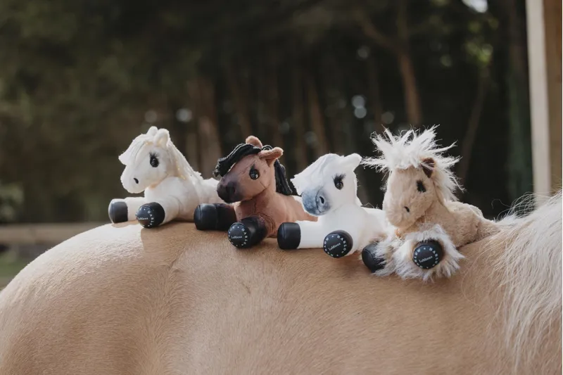 LeMieux Harlow Tiny Beanie Pony Popcorn-2