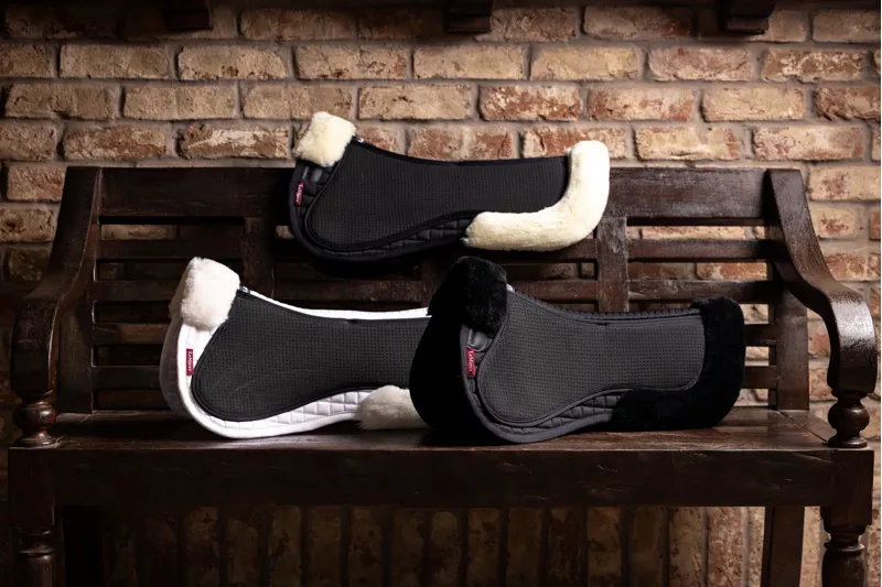 LeMieux Streamline Half Pad Black/Black-1