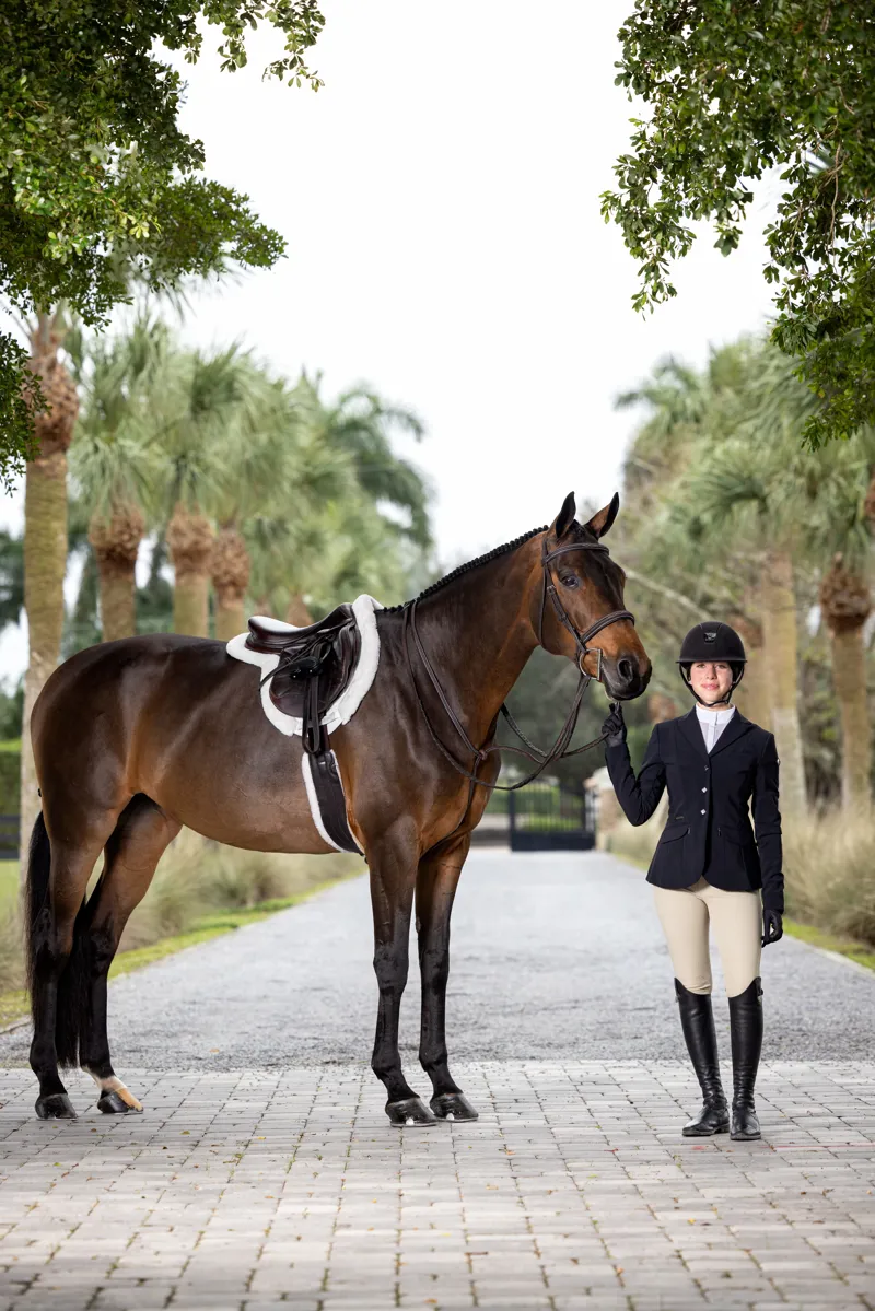 LeMieux Stitched Hunter Bridle With Laced Reins Havana/Silver-4