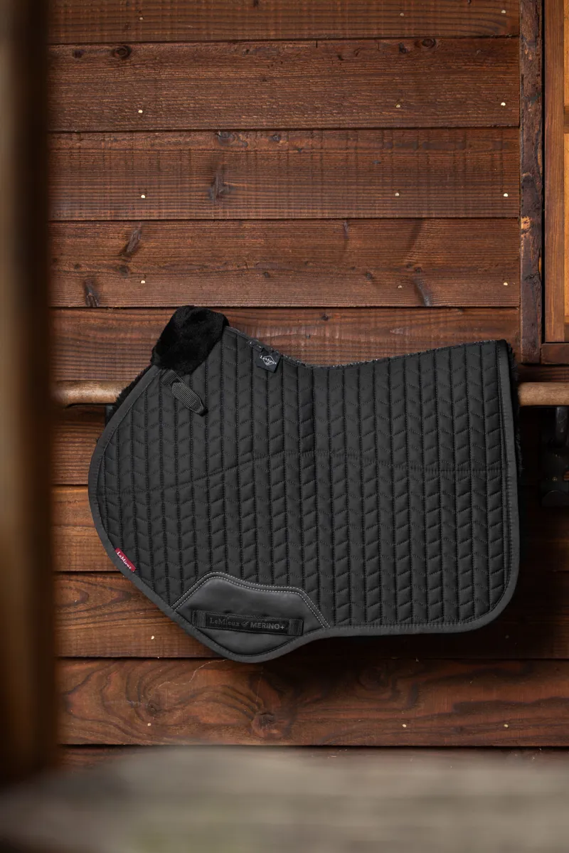 LeMieux Merino+ Half Lined Close Contact Square Black/Black