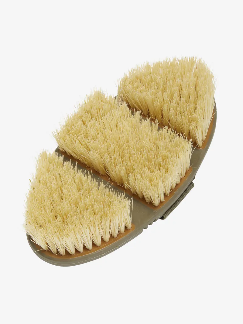 LeMieux Flexi Scrubbing Brush Alpine-1