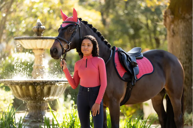 LeMieux Suede GP Square Cranberry-2