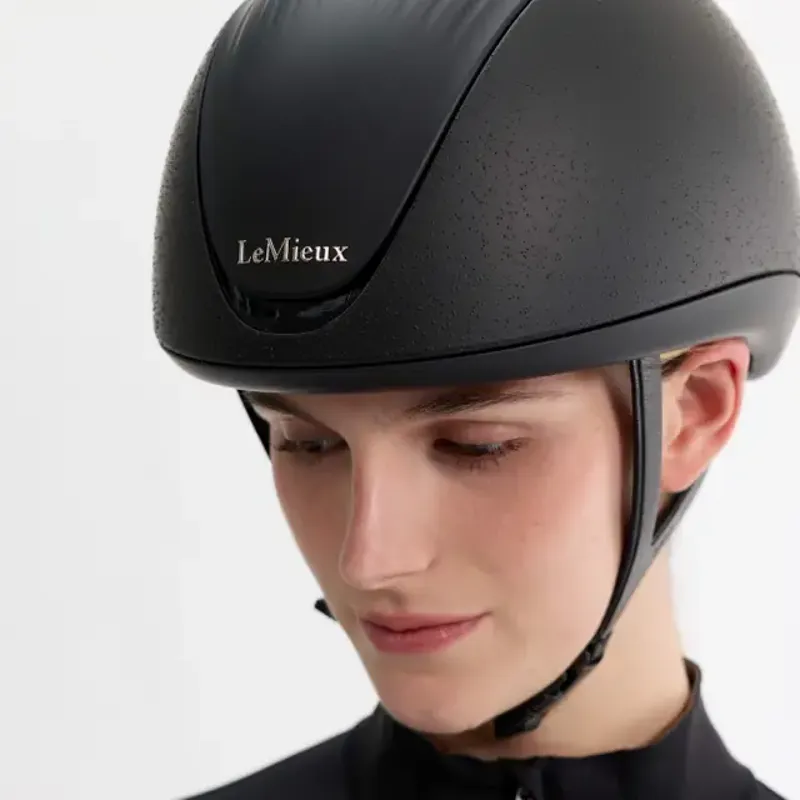LeMieux Vexa Skull Small Black-2
