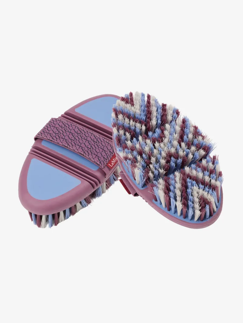  LeMieux Flexi Soft Body Brush in Powder Blue