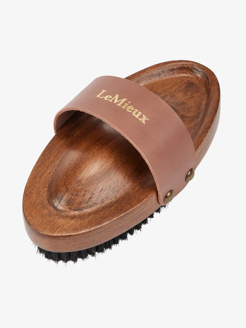 LeMieux Artisan Mixed Bristle Brush Brown-1