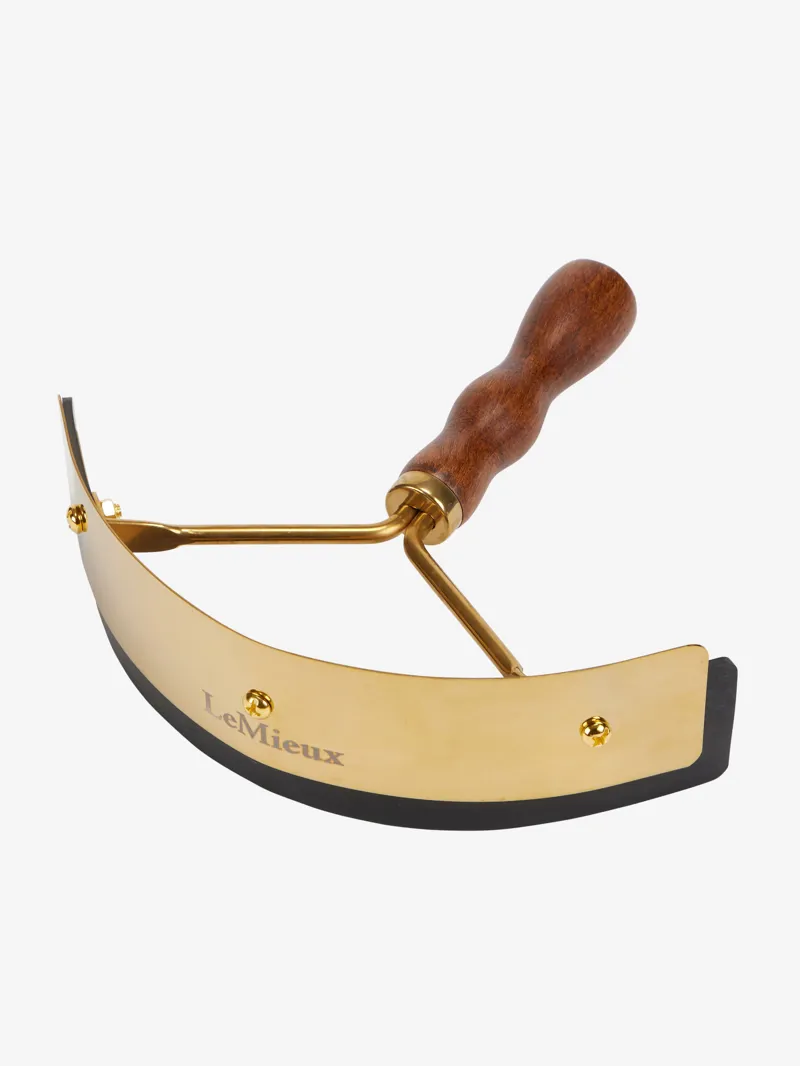 LeMieux Artisan Sweat Scraper Brown-1