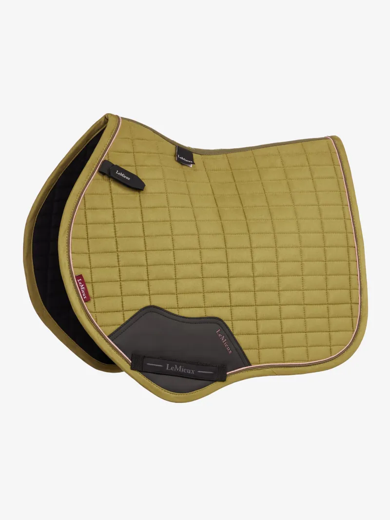LeMieux Suede Close Contact Square in Gooseberry