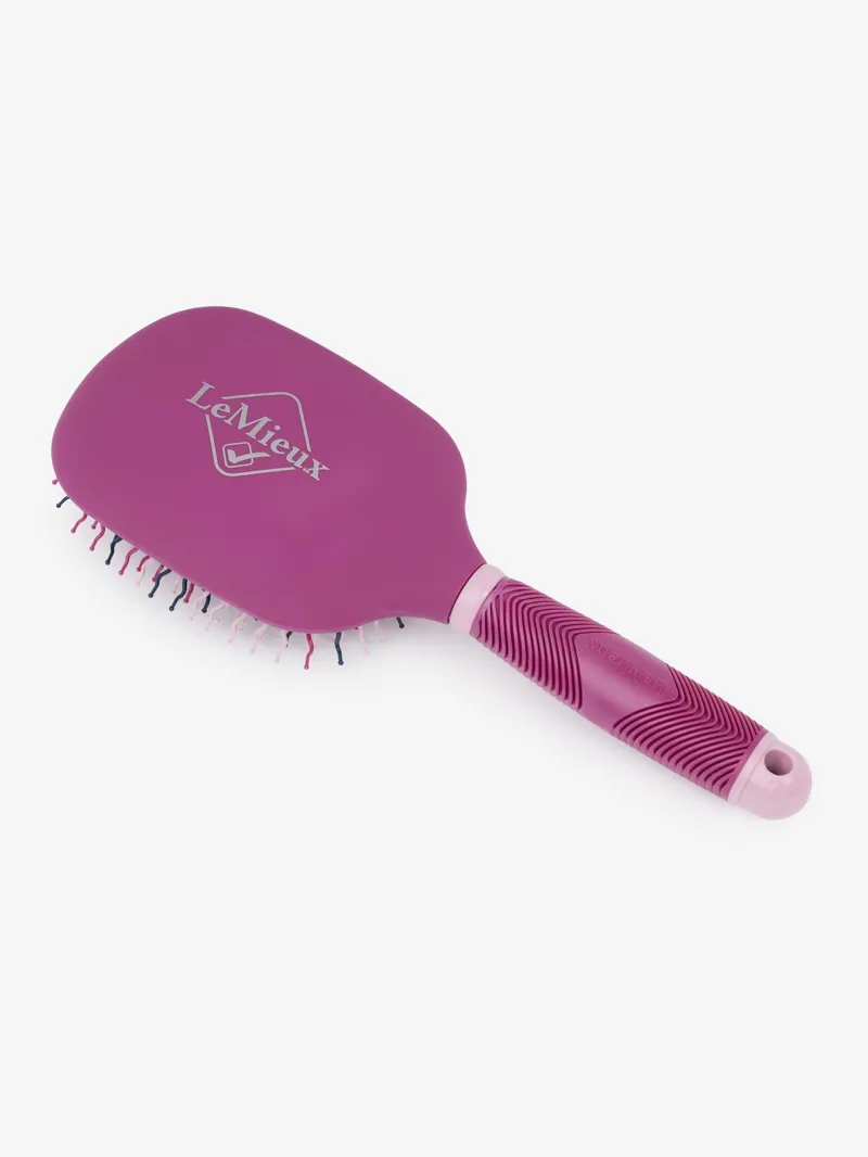 LeMieux Tangle Tidy Blackberry-1