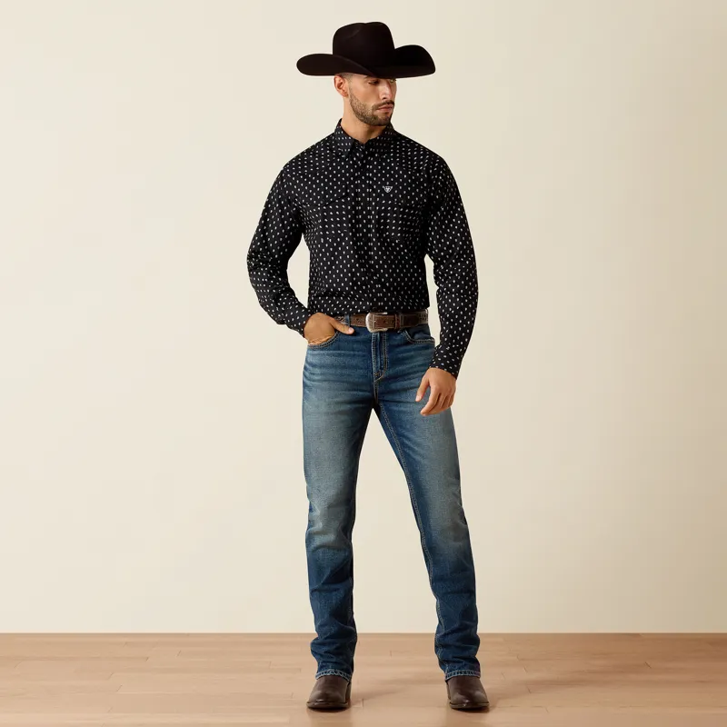Ariat Mens Truth Fitted Western Snap Shirt in Black Paisley Print