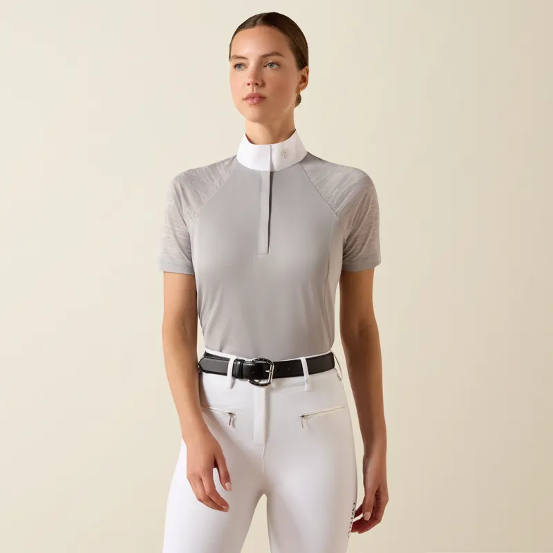 Ariat Womens Aptos Vent 2.0 Short Sleeve Show Shirt in Show Grey