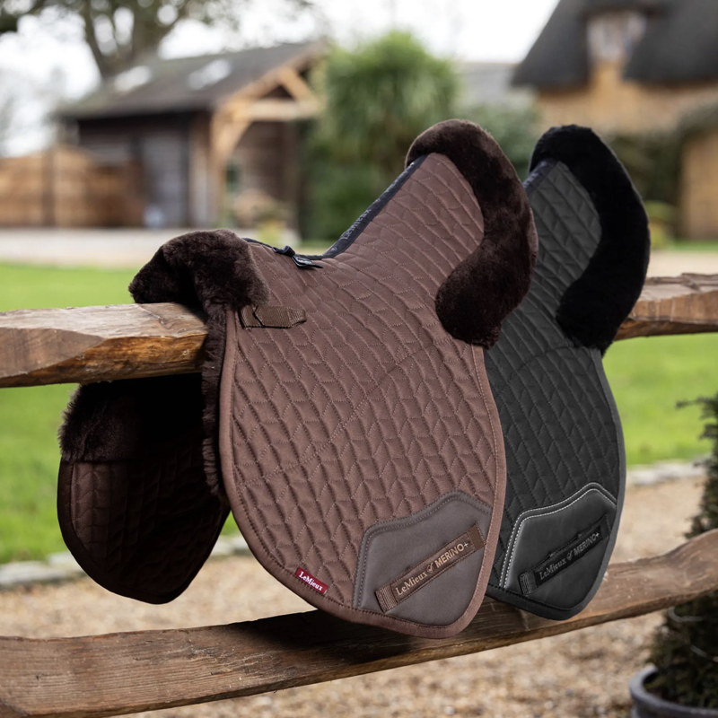 LeMieux Merino+ Half Lined Close Contact Numnah Brown/Brown-1