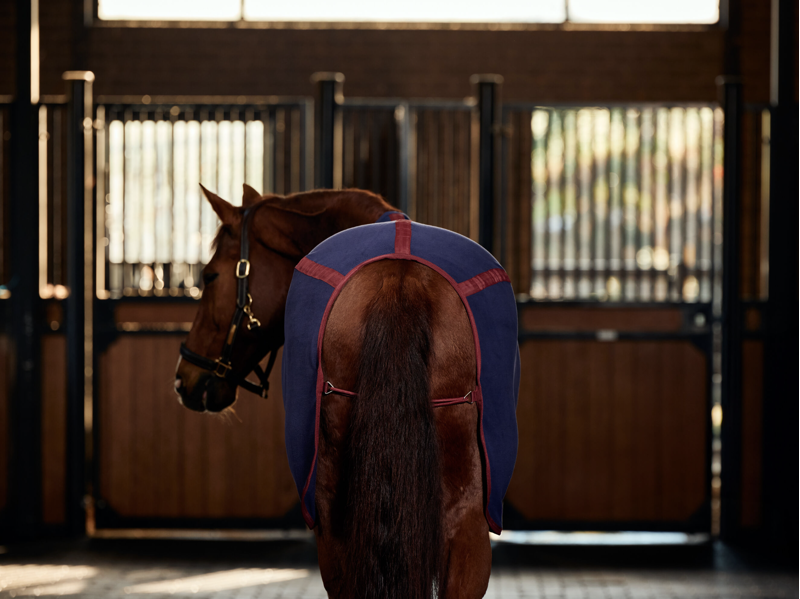 Weatherbeeta Anti-Static Fleece Cooler Standard Neck Navy-3