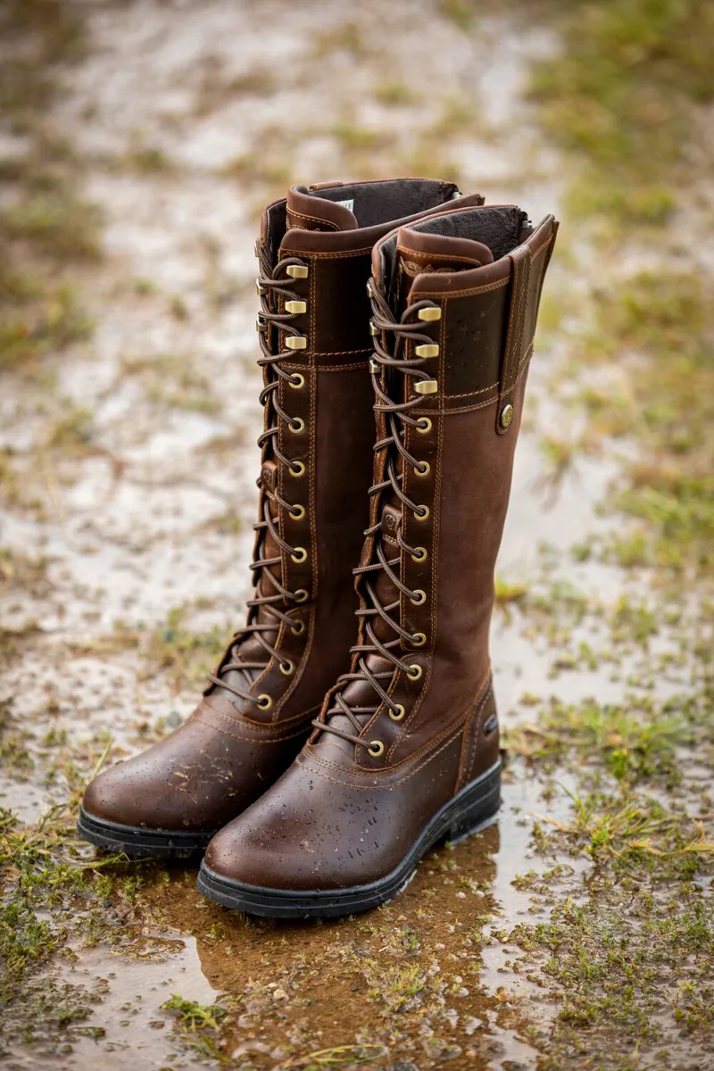 Ariat Womens Wythburn Waterproof Boot in Tobacco Brown-6