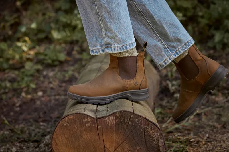 Ariat Womens Cooper Chelsea Boot in Distressed Copper-5
