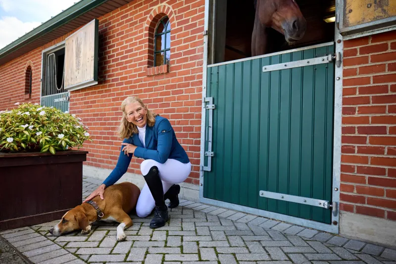 Ariat Womens Tri Factor Breech NT Knee Patch Grip Breeches in White-3