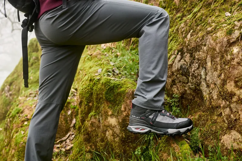 Ariat Mens Traverse Mid Waterproof Hiking Boot in Black and Grey-5