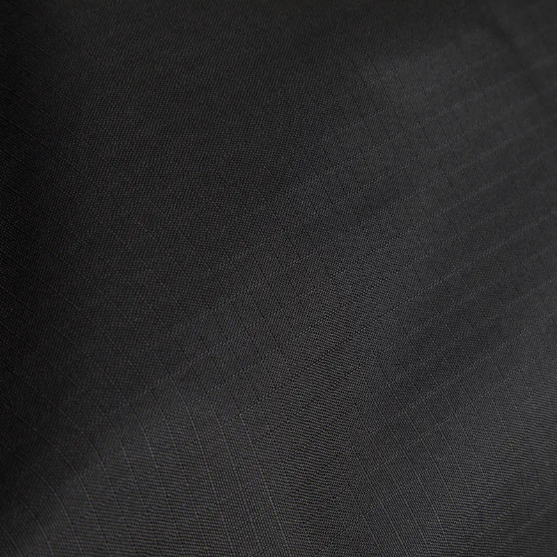 Bridleway Ontario 220g Turnout Rug Black-3