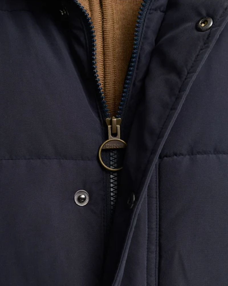 Barbour Men's Lonnen Gilet in Dark Navy-5