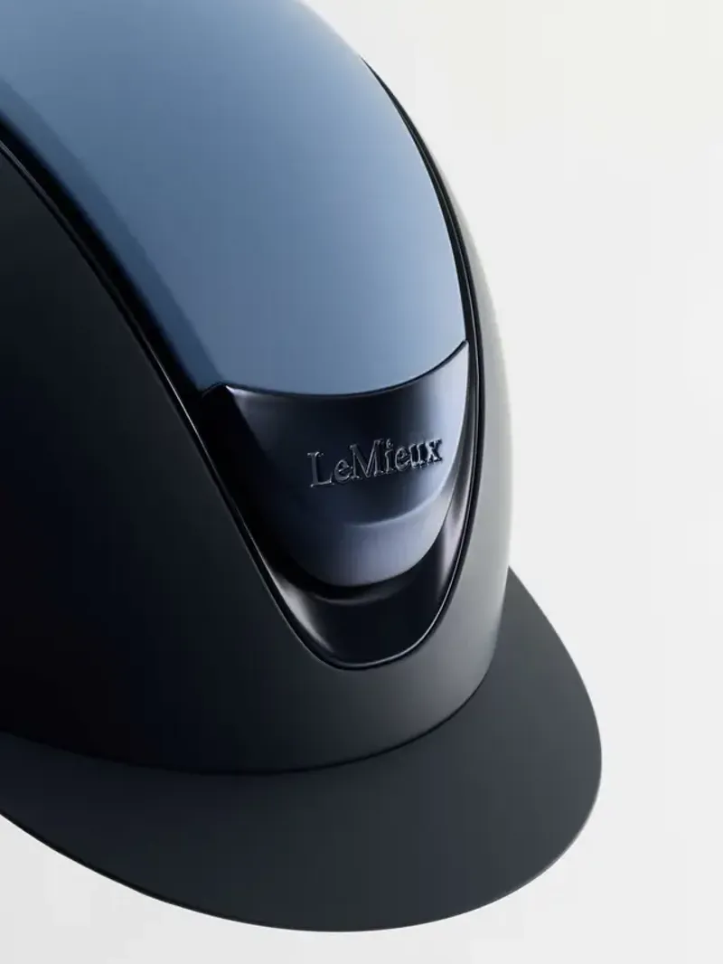  LeMieux Verv Panel Matte Powder Blue-2