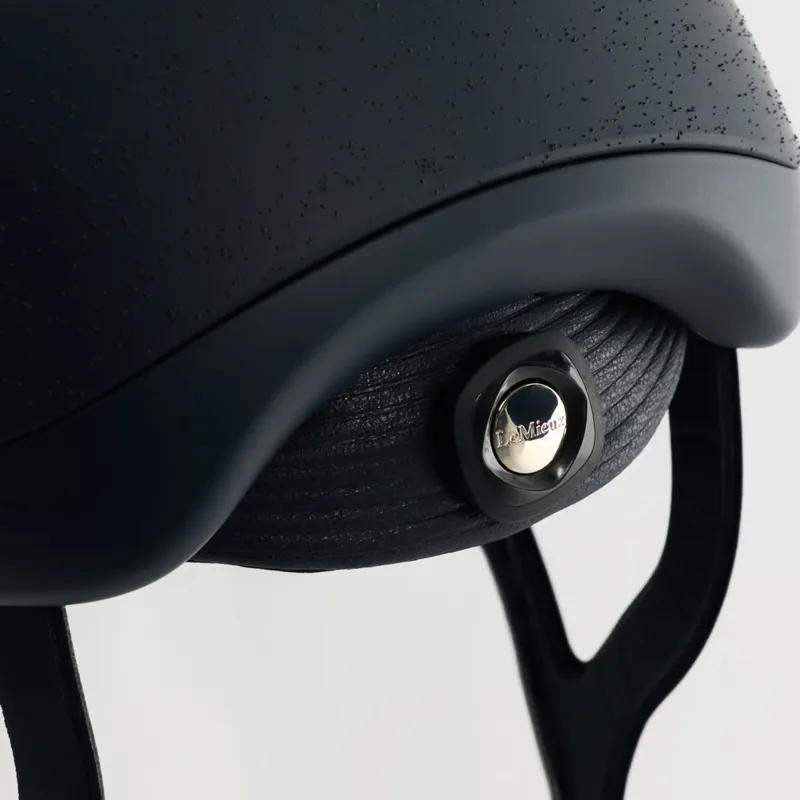 LeMieux Vexa Skull Black-3