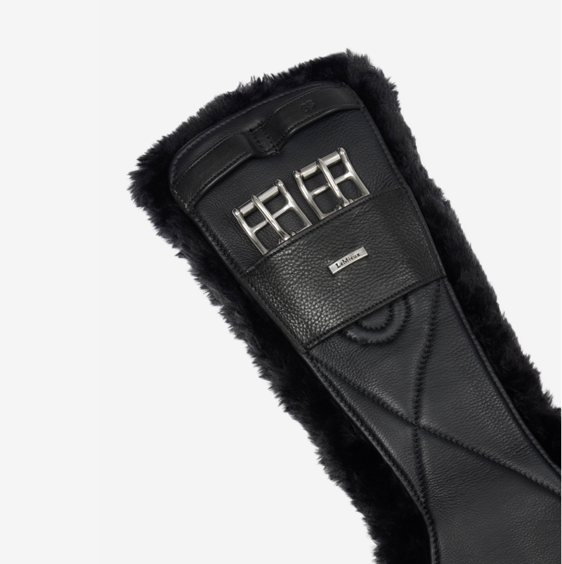 Arika Simuwool Contoured Dressage Girth Black-3